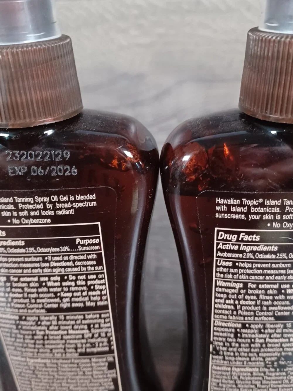 New Lot of 2 Hawaiian Tropic Protective Tanning Sunscreen 8.oz Oil SPF 15
